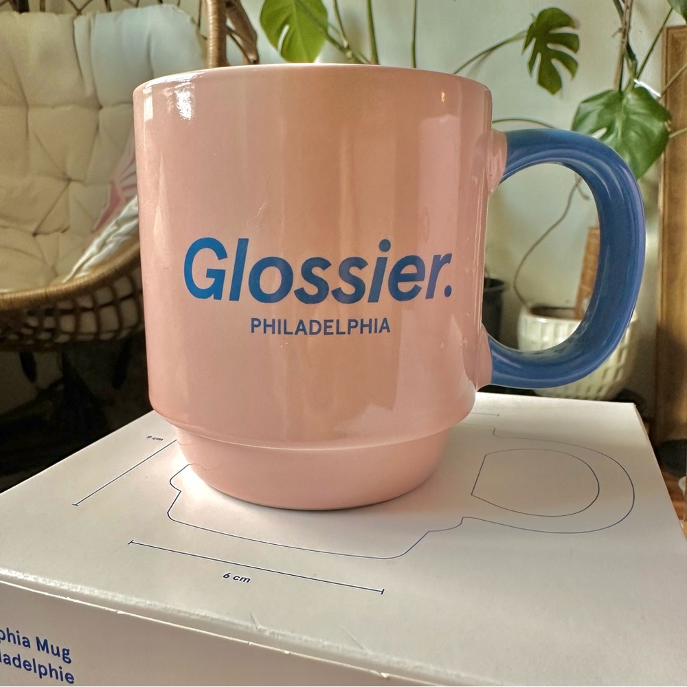 NIB Glossier Mug London & Philadelphia Stacking Set - Picture 2 of 12